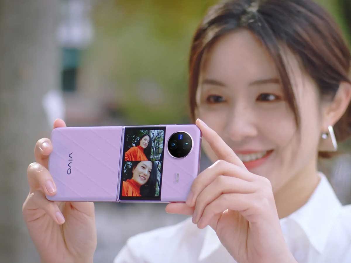 vivo X Flip 8.jpg