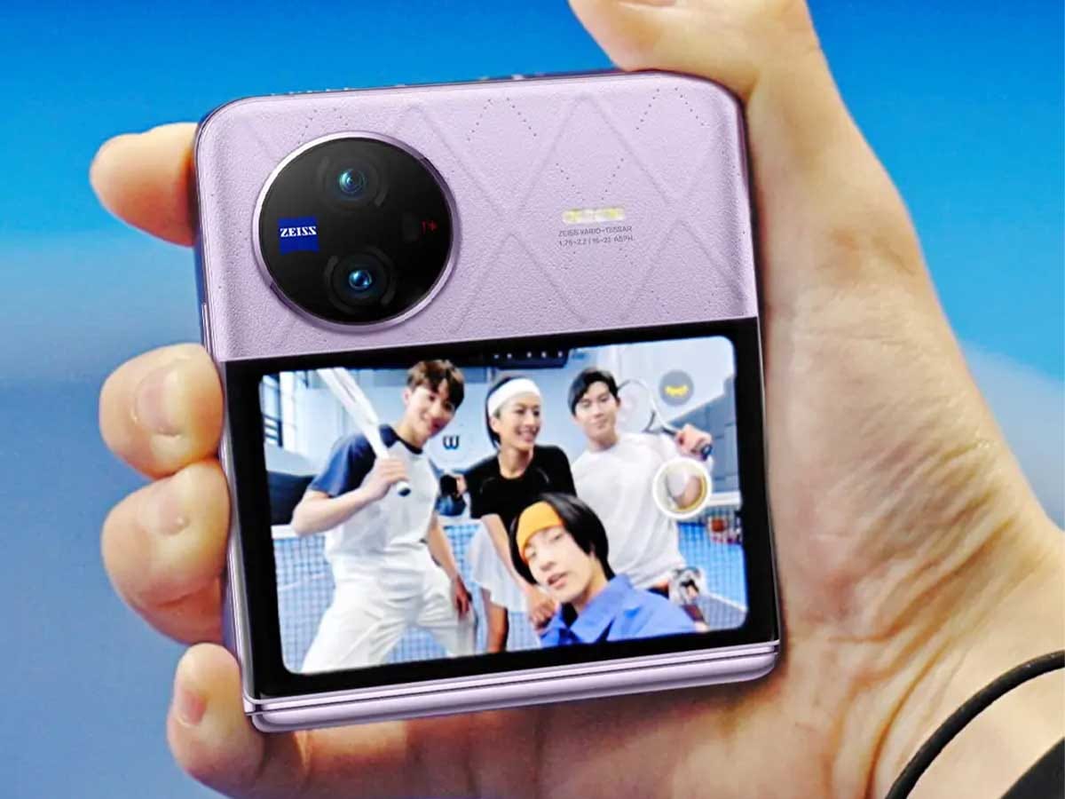 vivo X Flip 7.jpg