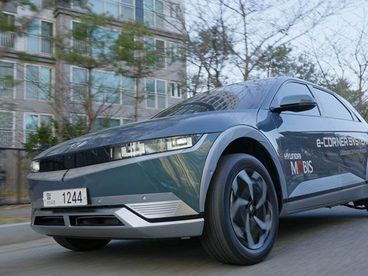 Hyundai Mobis e-Corner System 7.jpg