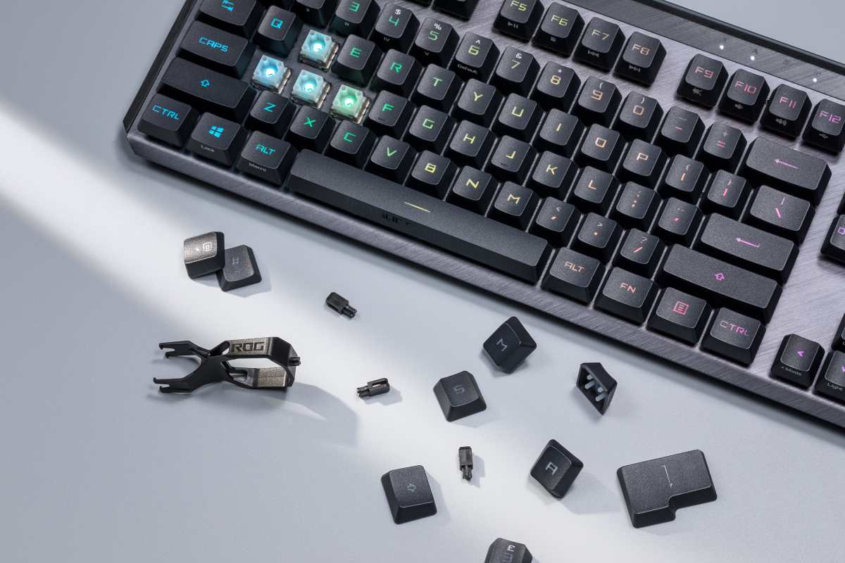 ROG Claymore II tasteri 2.jpg