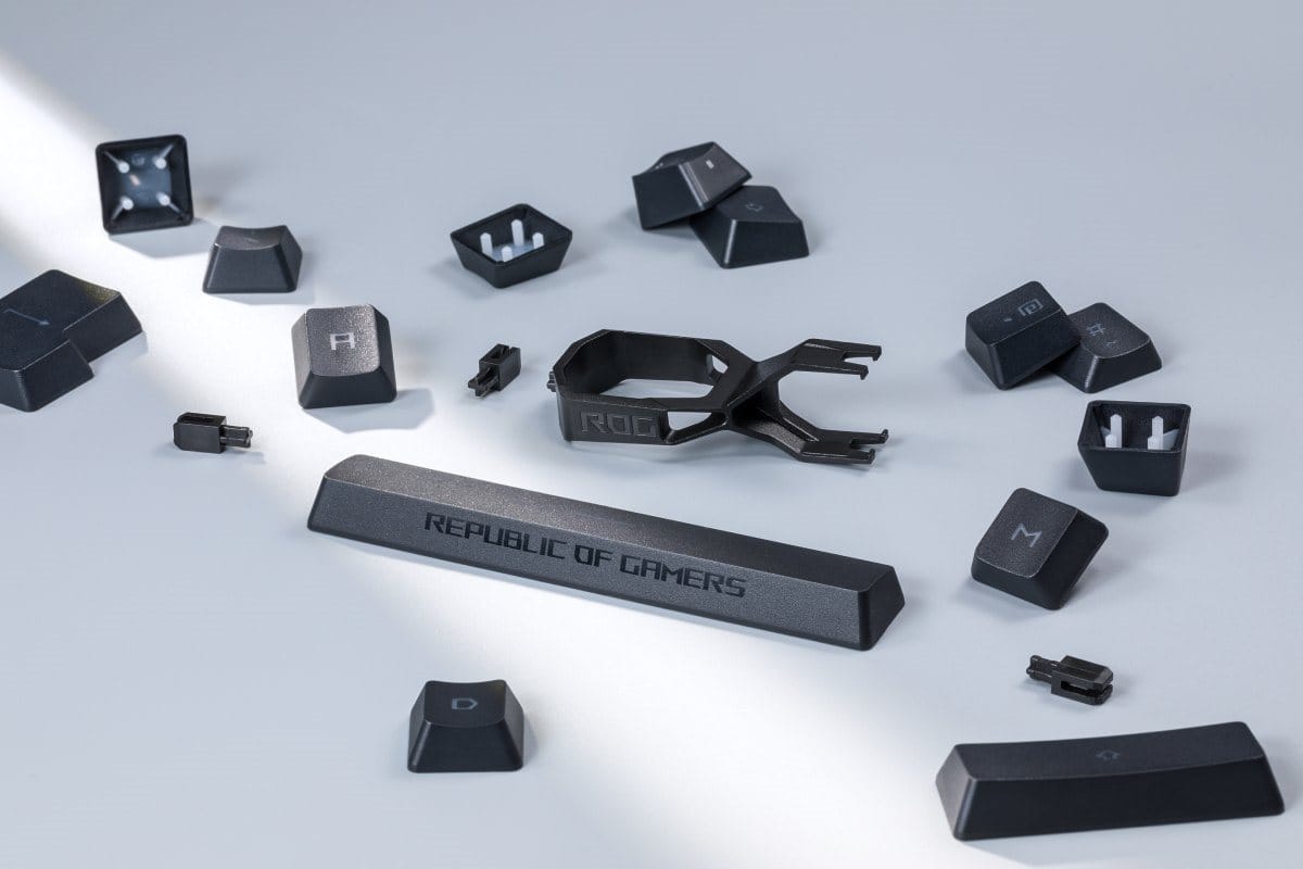 ROG Claymore II tasteri 1.jpg