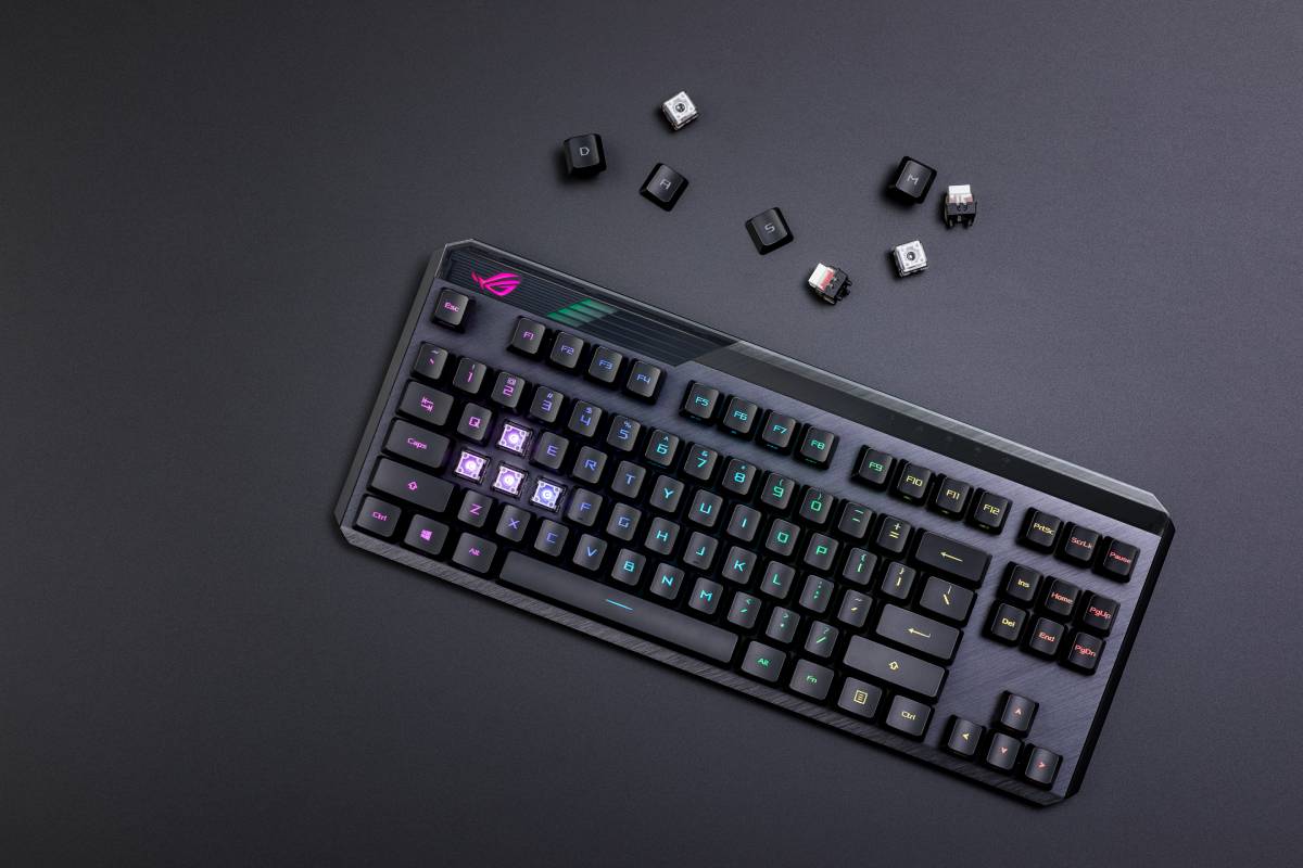 ROG Claymore II tastatura 2.jpg