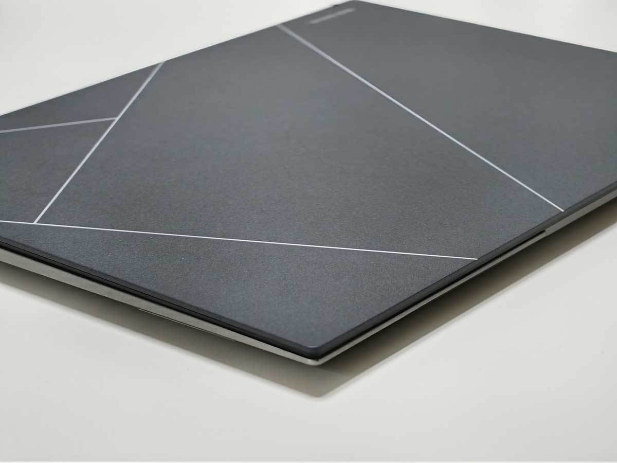 ASUS Zenbook S 13 OLED UX5304 2.jpg