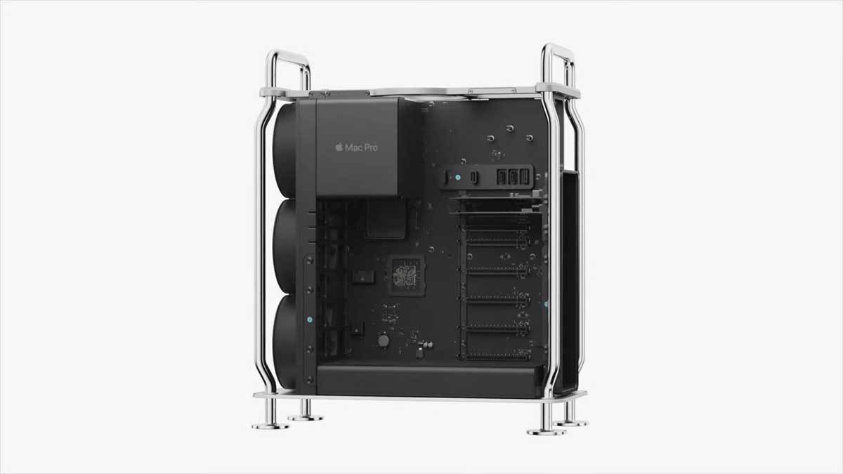 WWDC 2023 — June 5 _ Apple 16-17 screenshot (1).jpg