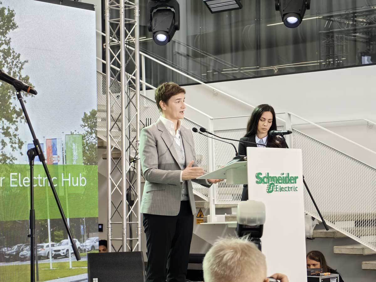 InGrid otvaranje 3.jpg