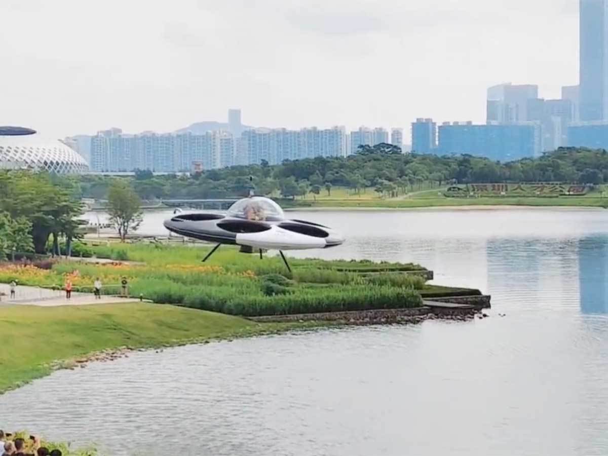 Kineski leteći tanjir 6.jpg