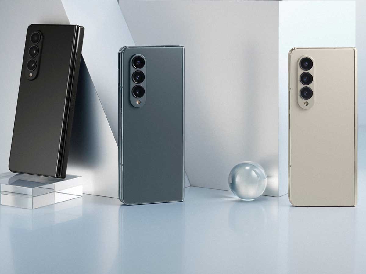 4_Galaxy Z Fold4 family.jpg