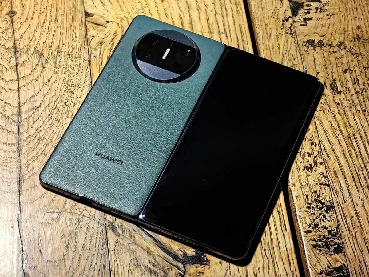 Huawei Mate X3 3 copy.jpg