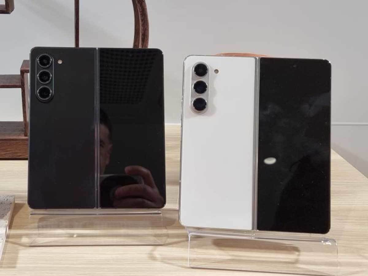 Samsung Galaxy Z Fold5 uživo 16.jpg