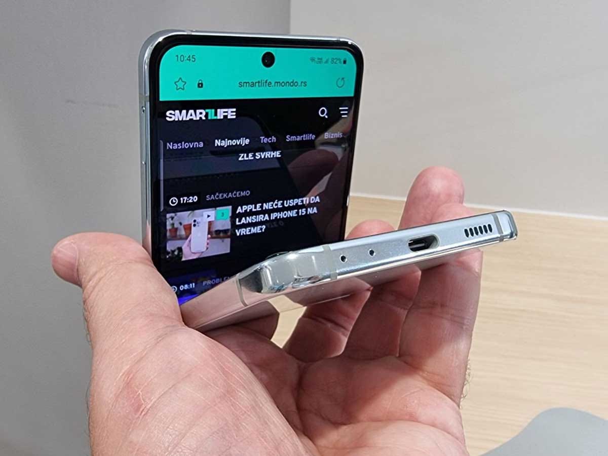 Samsung Galaxy Z Flip5 uživo 6.jpg