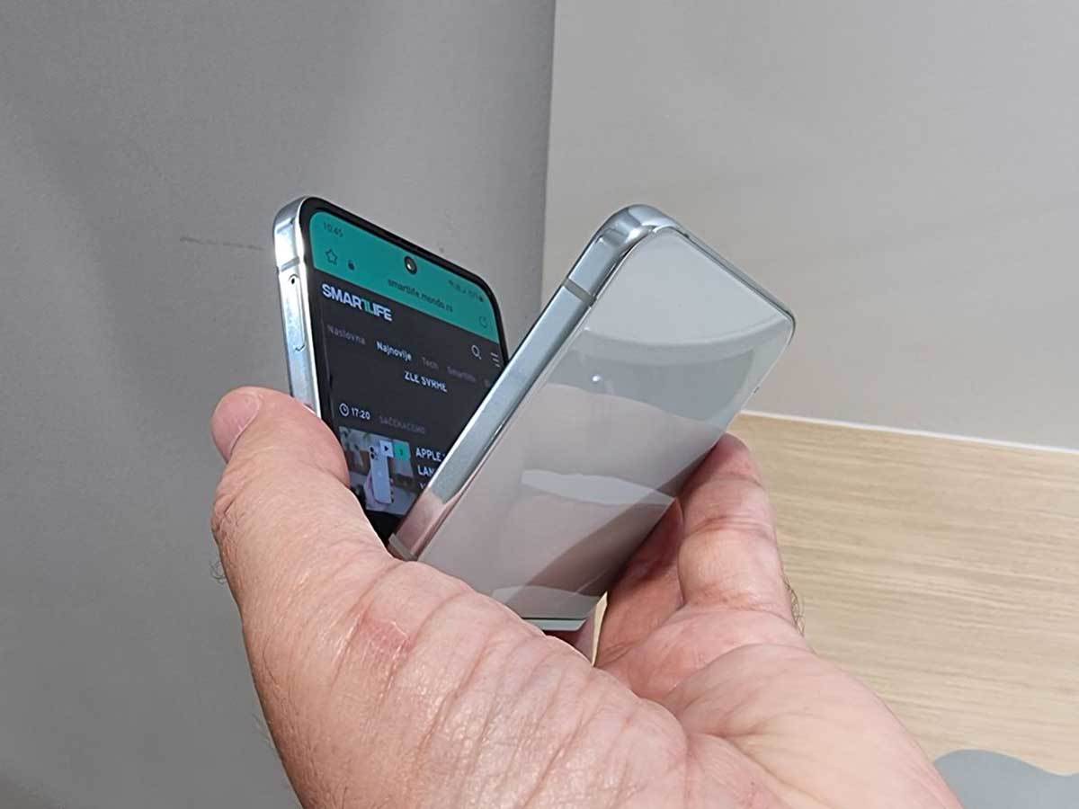Samsung Galaxy Z Flip5 uživo 7.jpg