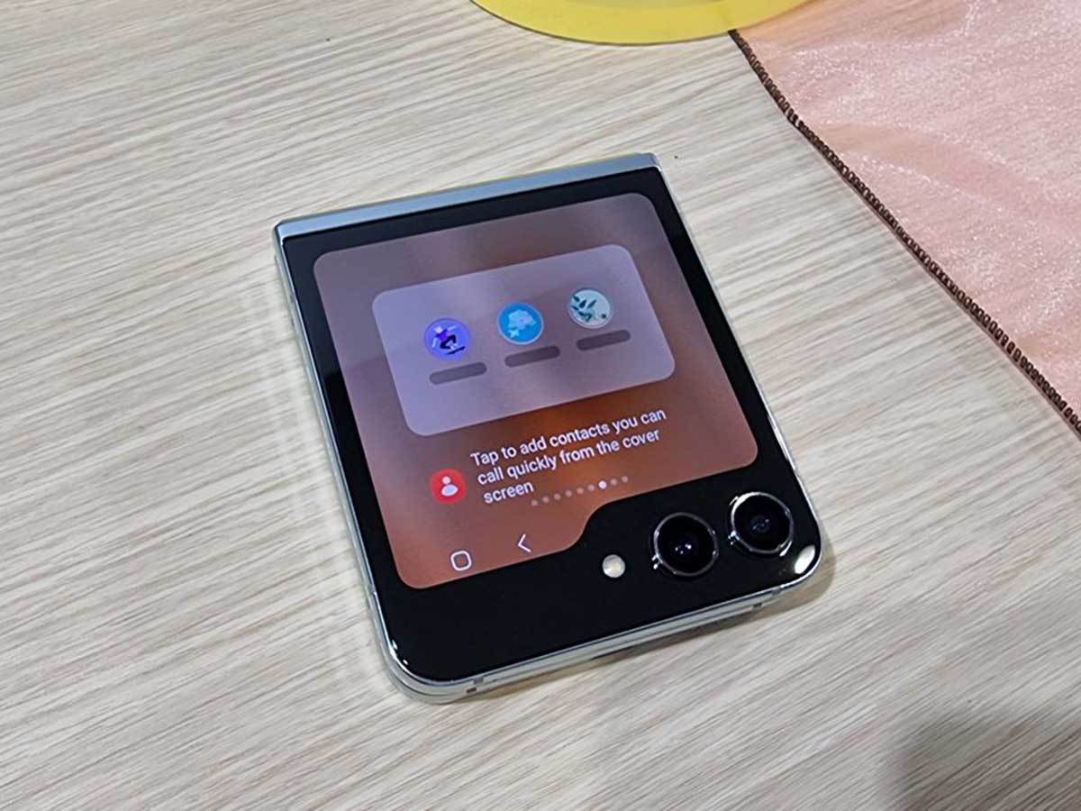 Samsung Galaxy Z Flip5 uživo 16.jpg