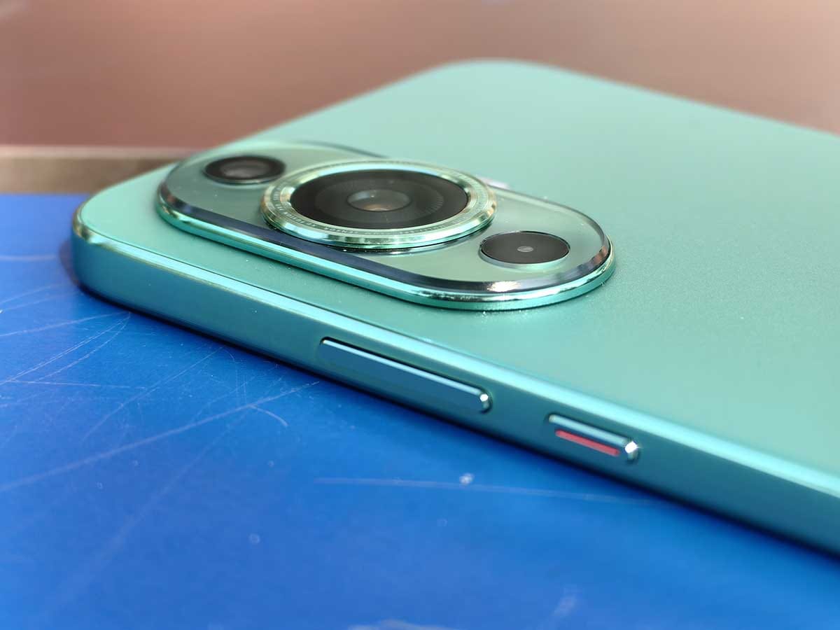 Huawei Nova 11 10.jpg