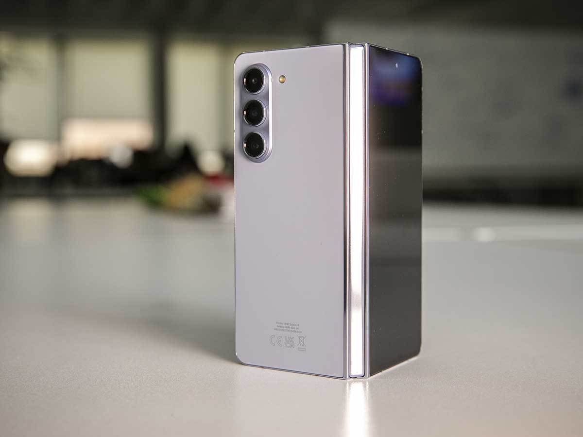 Samsung Galaxy Z Fold 5 dizajn 1.jpg