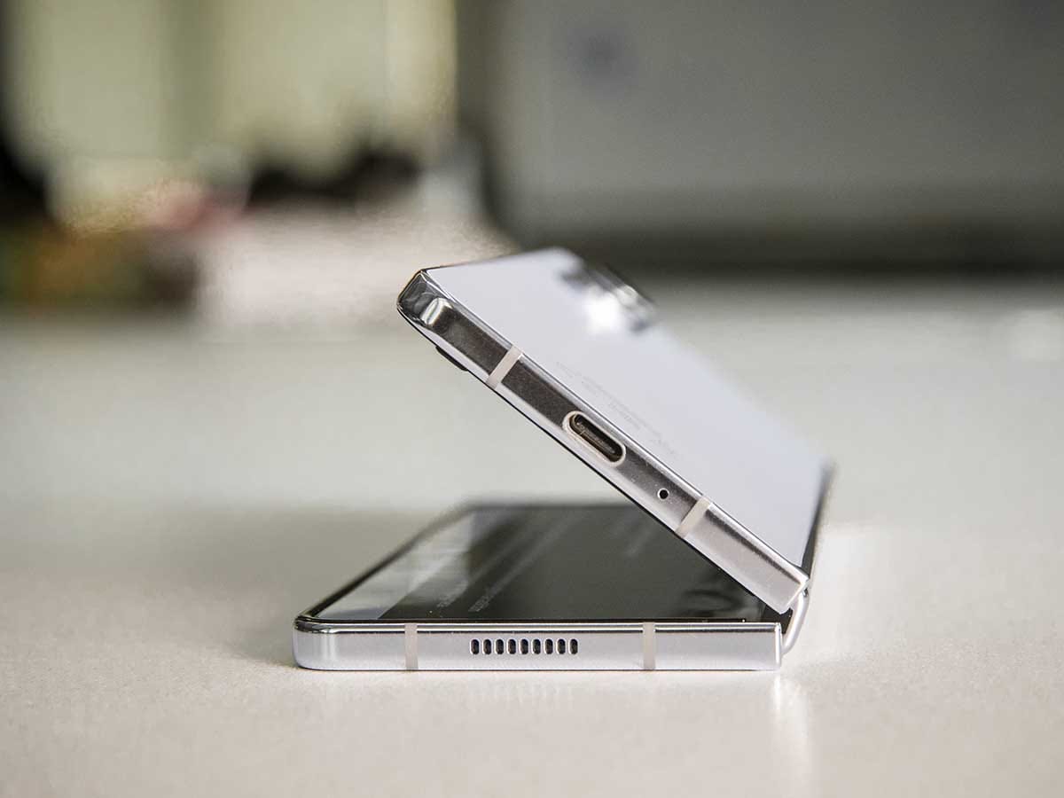 Samsung Galaxy Z Fold 5 dizajn 5.jpg