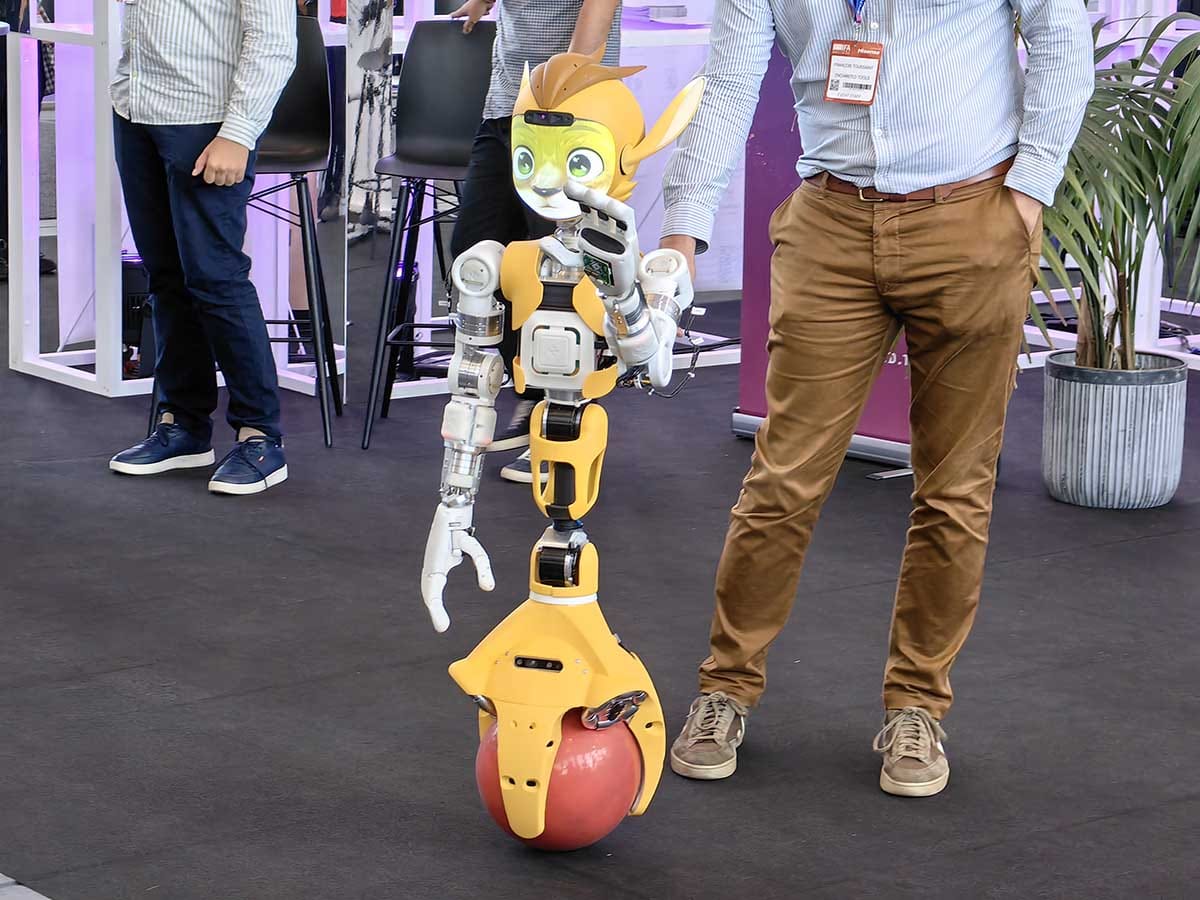 Mirokai robot IFA 14.jpg