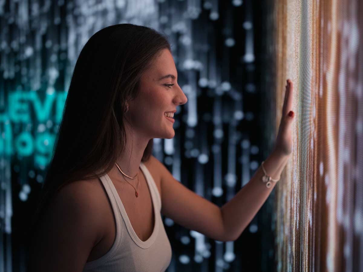 Next Level Cube instalacija u Rajićevoj 6.jpg