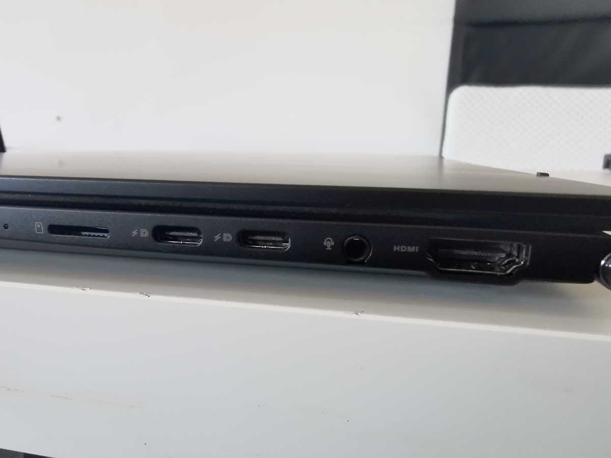 ASUS Zenbook 14 UM3402 _ Foto Mondo (8).jpg