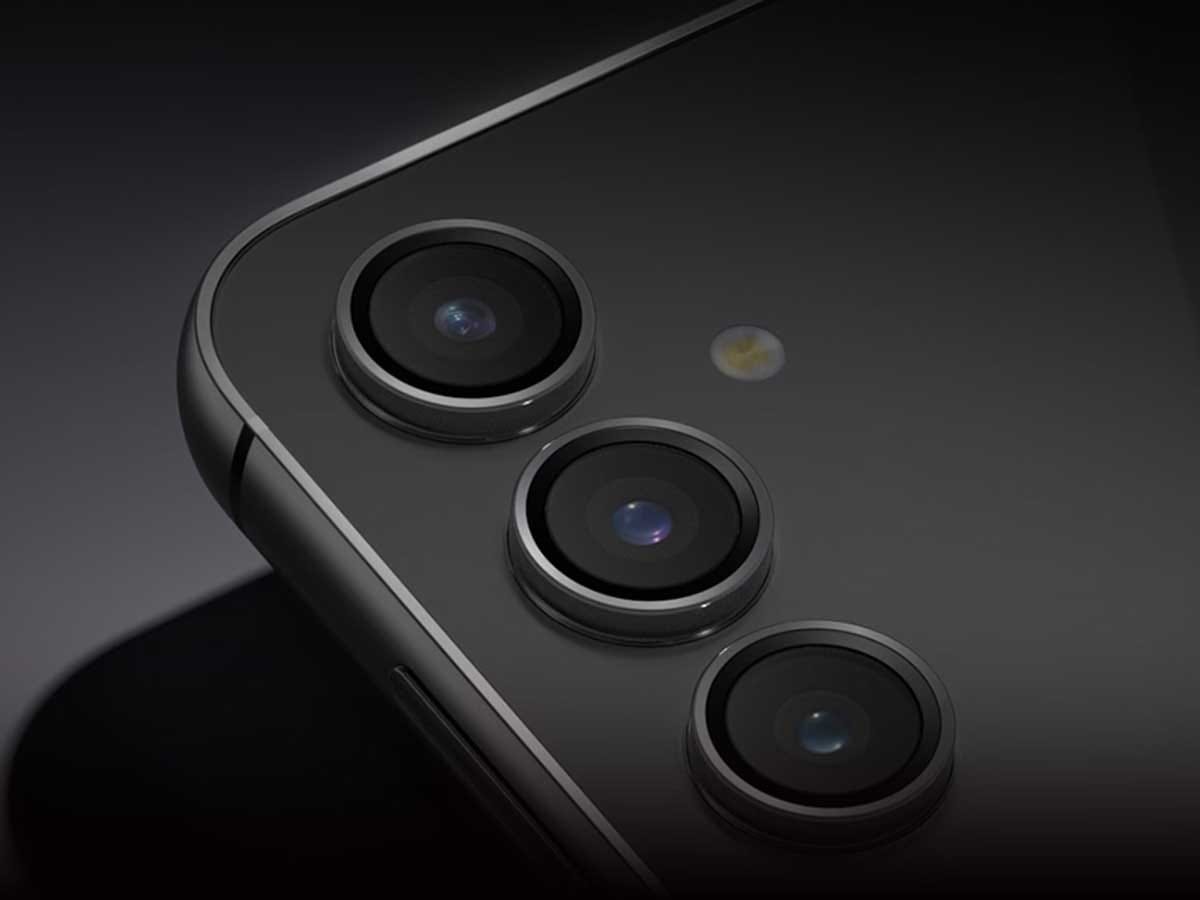 Samsung Galaxy S23 FE 7.jpeg