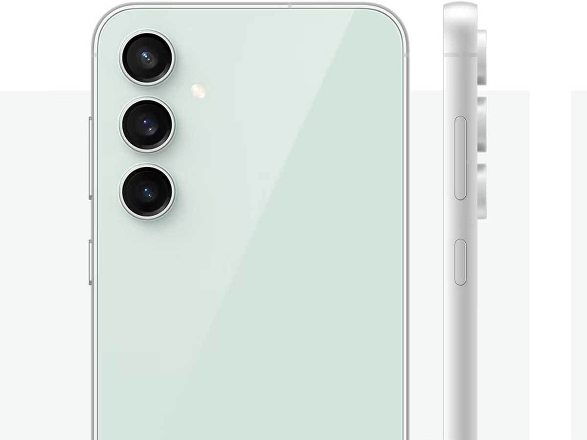 Samsung Galaxy S23 FE 4.jpeg