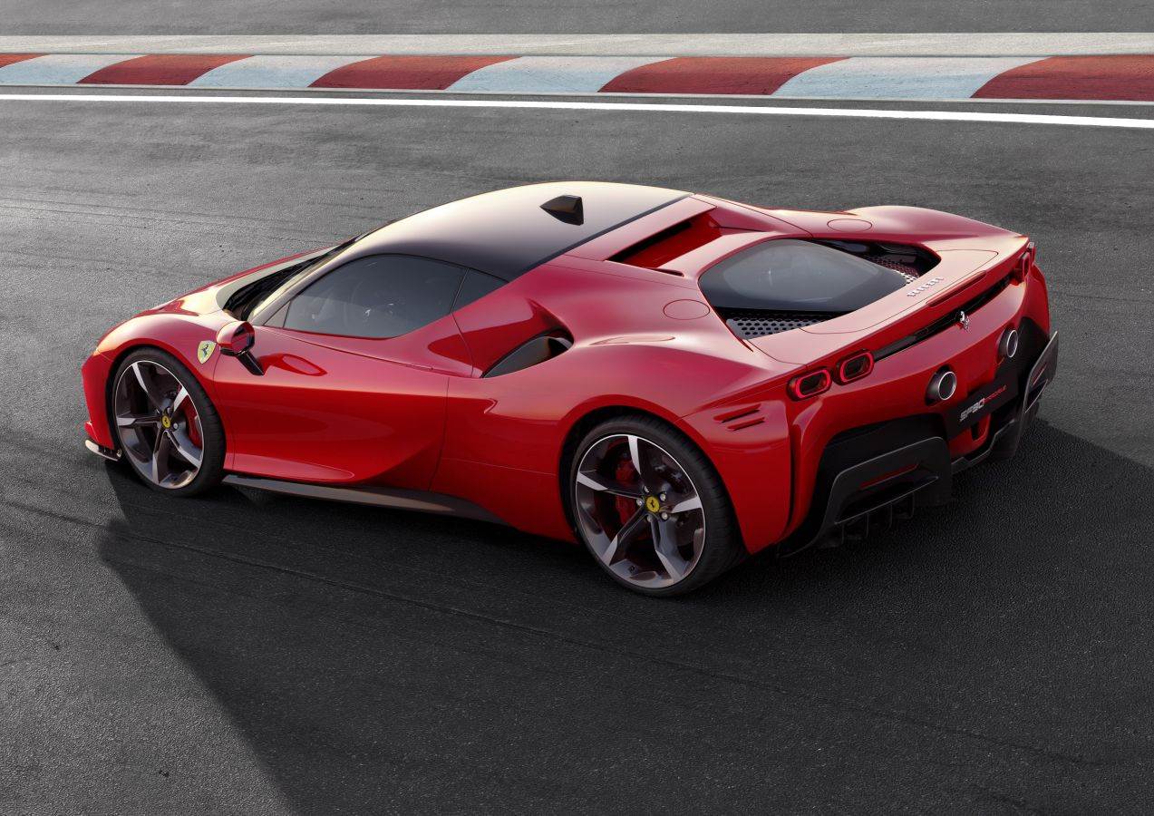 Ferrari SF90 Stradale – prvi Ferrari sa hibridnim pogonom
