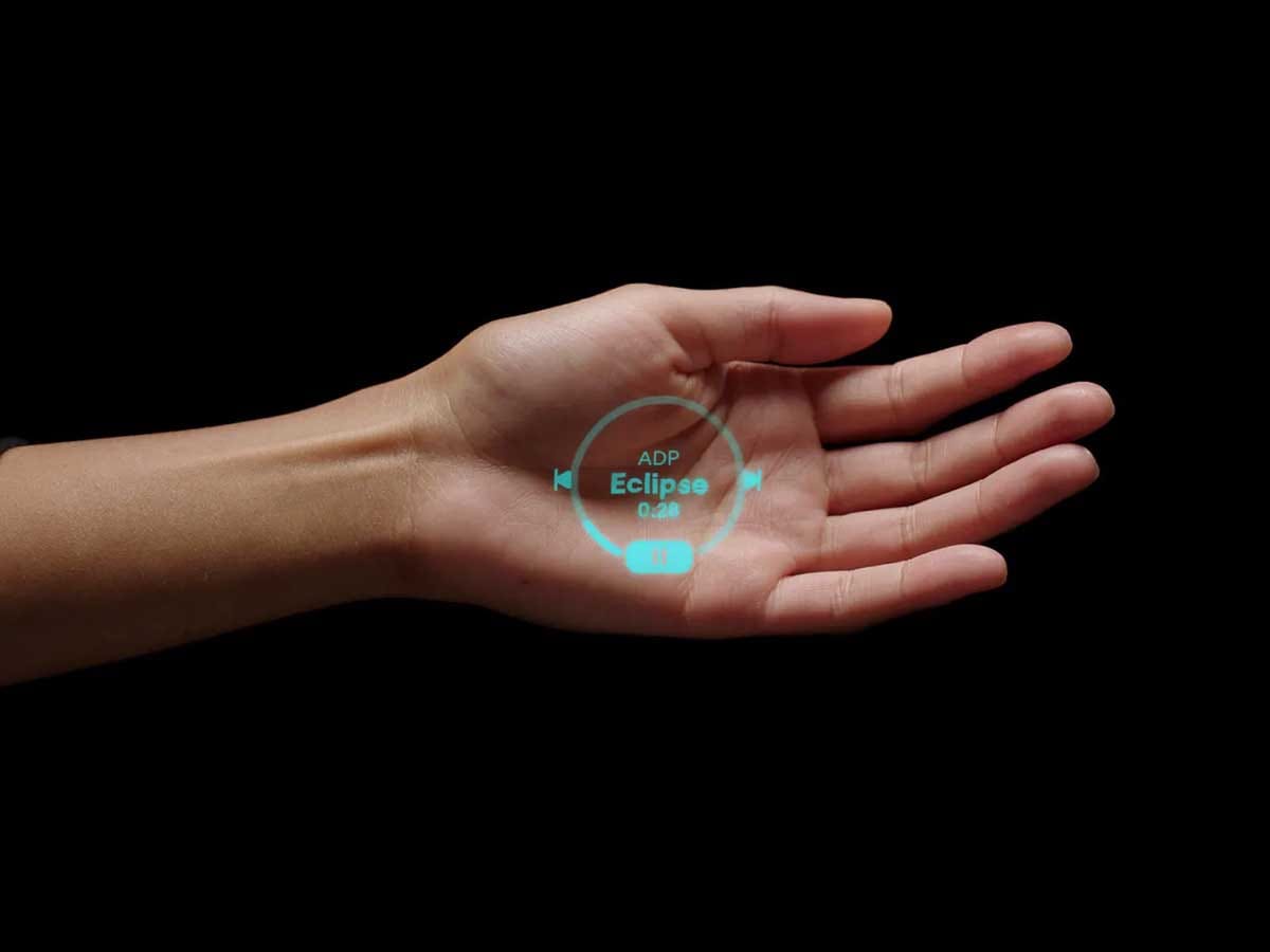 Humane Ai Pin 6.jpeg