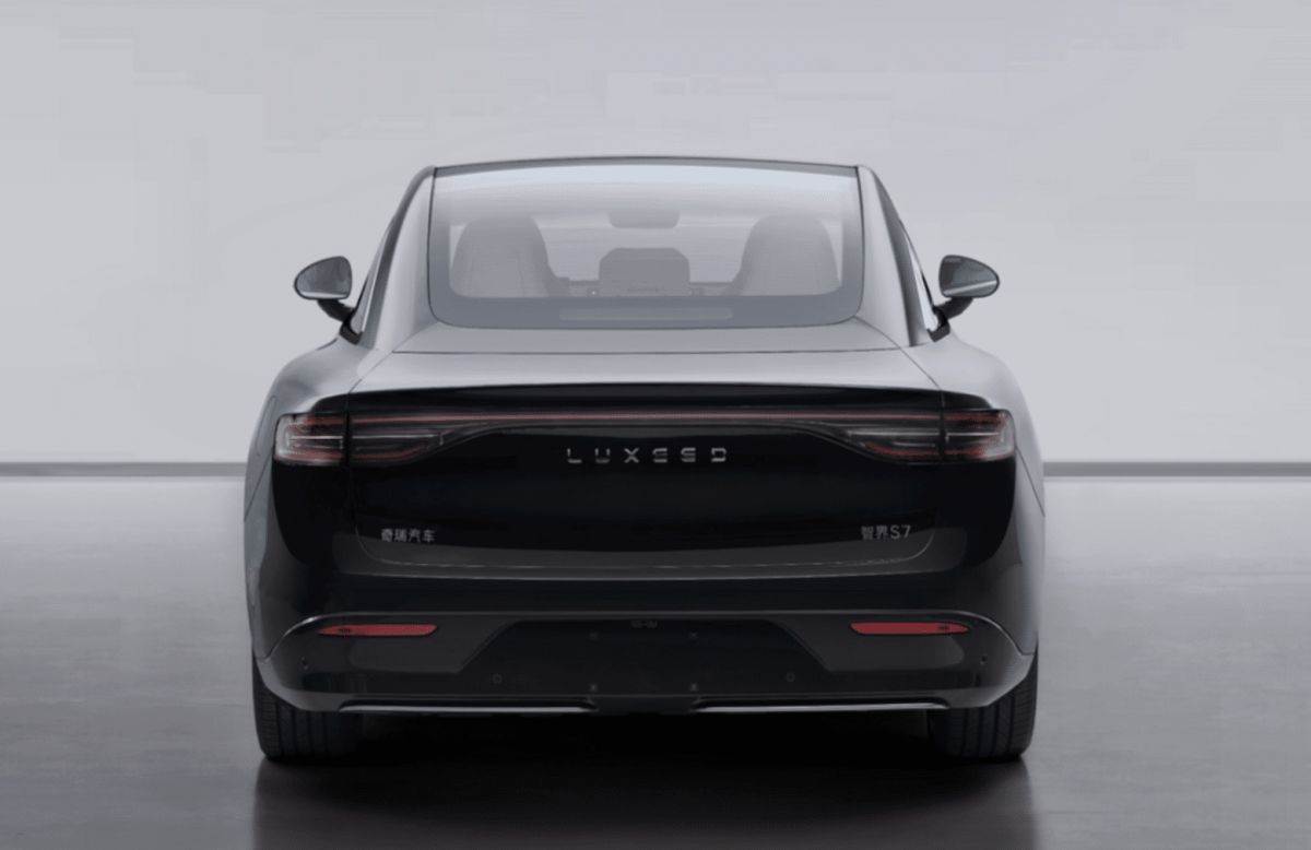 Luxeed S7 _ Huawei električni automobil _ Foto Luxeed (9).jpg