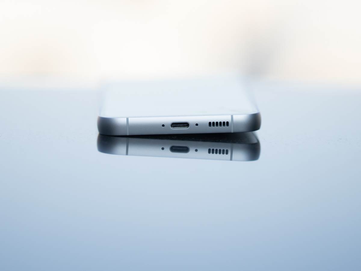 Samsung Galaxy S23 FE _ Foto Uroš Arsić (5).jpg