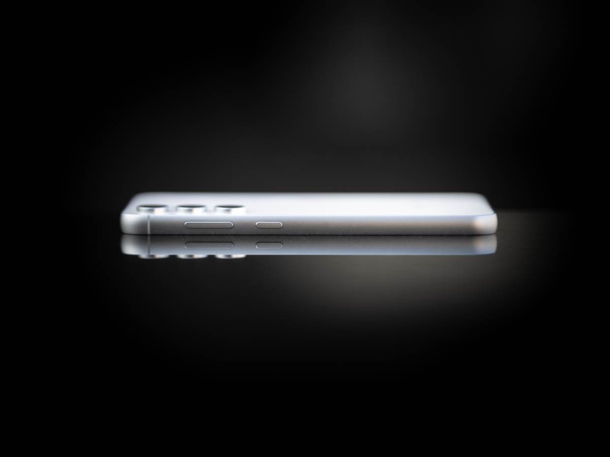 Samsung Galaxy S23 FE _ Foto Uroš Arsić (4).jpg