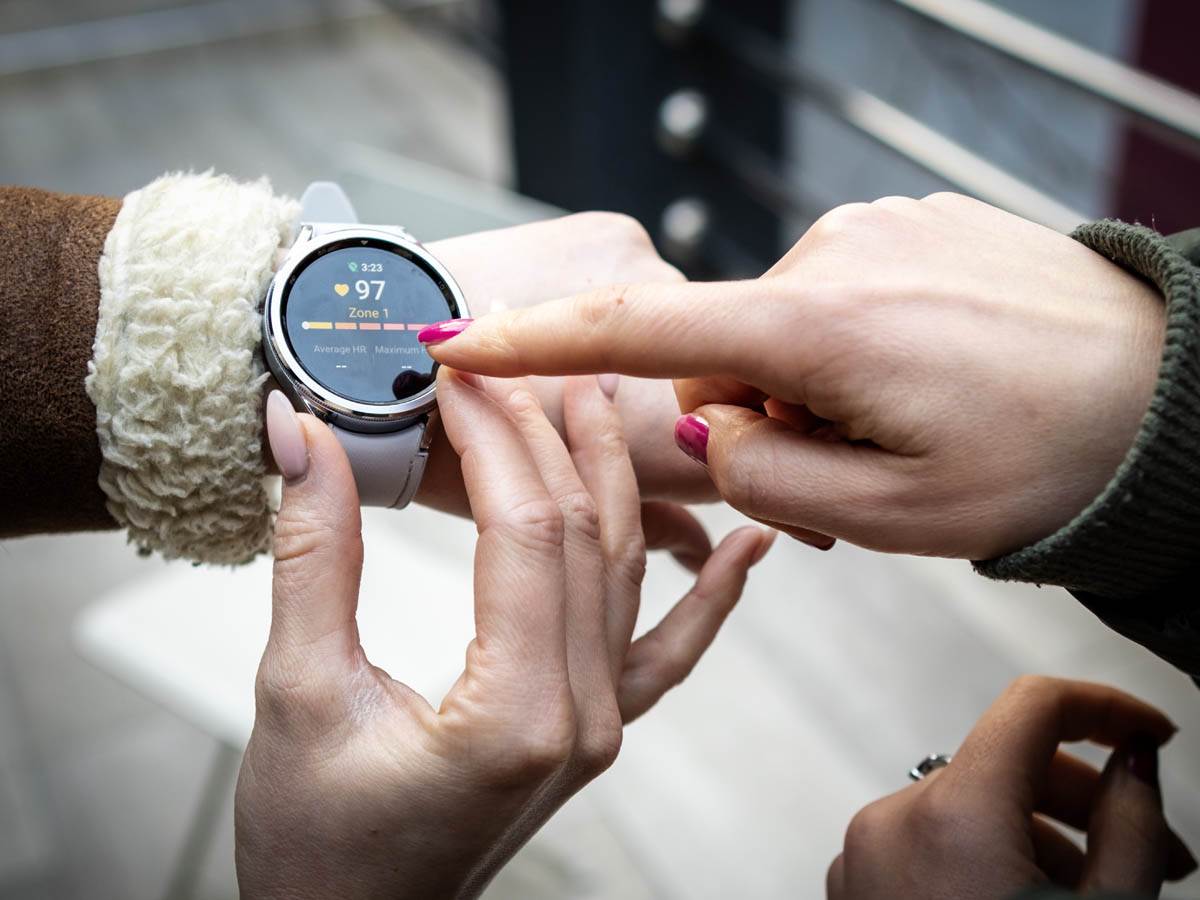 Samsung Galaxy Watch6 Classic _ pametni sat _ Foto Stefan Stojanović (6).jpg