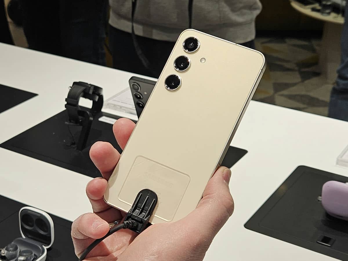 Galaxy S24 i Galaxy S24 Plus 2.jpg