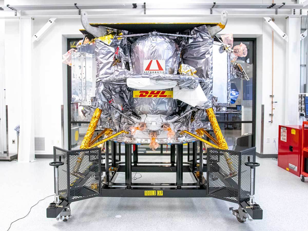 Peregrin letelica lender 1.jpg