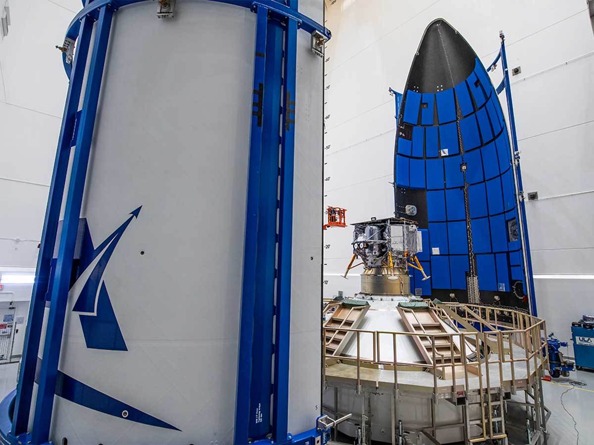 Peregrin letelica lender 2.jpg