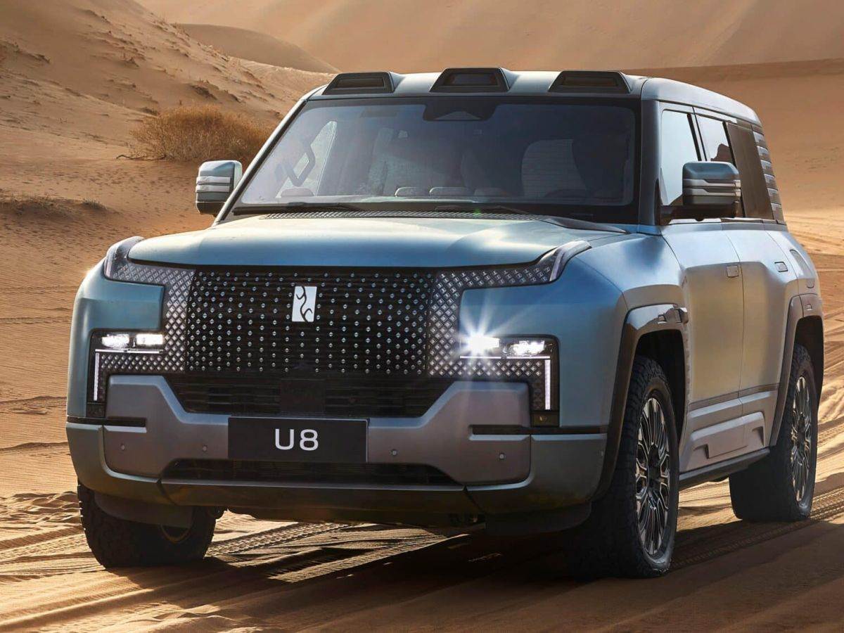 BYD Yangwang U8 _ električni džip _ Foto BYD CarNewsChina (7).jpg