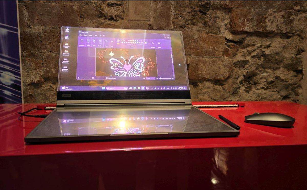Lenovo ThinkBook Transparent Display Laptop Concept _ Foto SmartLife Krunoslav Ćosić (3).jpg
