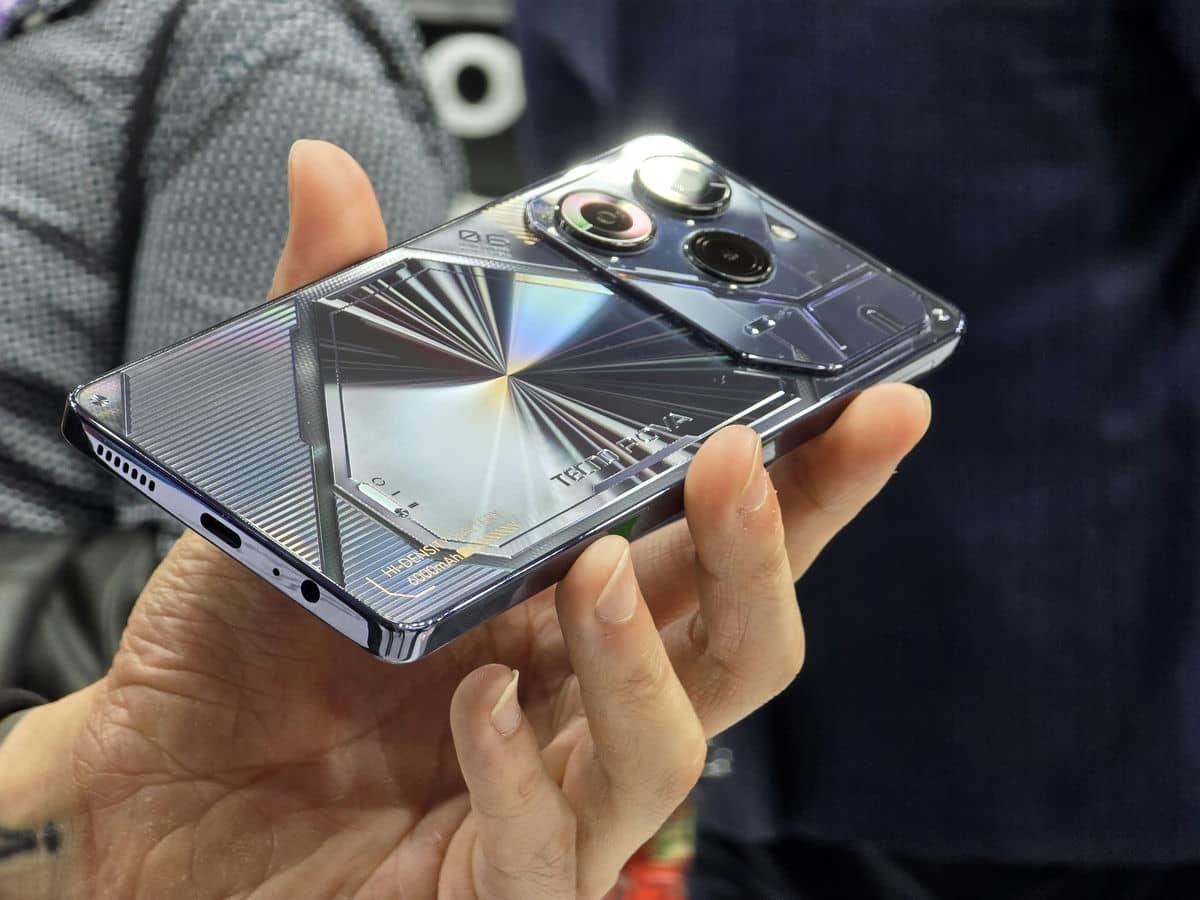 TECNO POVA 6 Pro 13.jpg