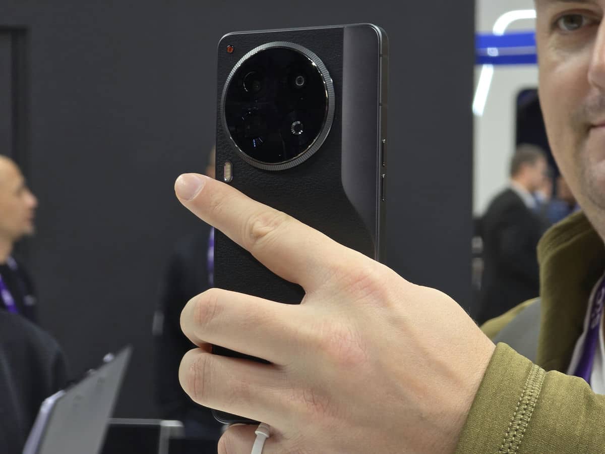 TECNO CAMON 30 serija 1.jpg