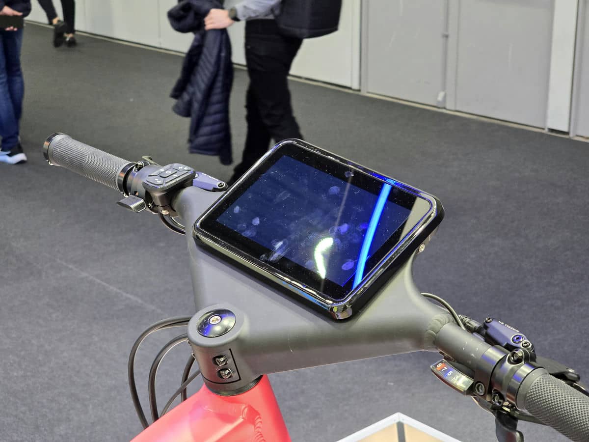 Orbic 5G eBike 9.jpg