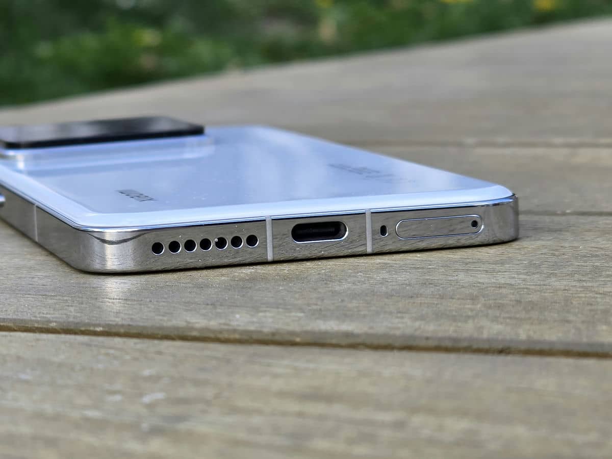 Xiaomi 14 dizajn 2.jpg