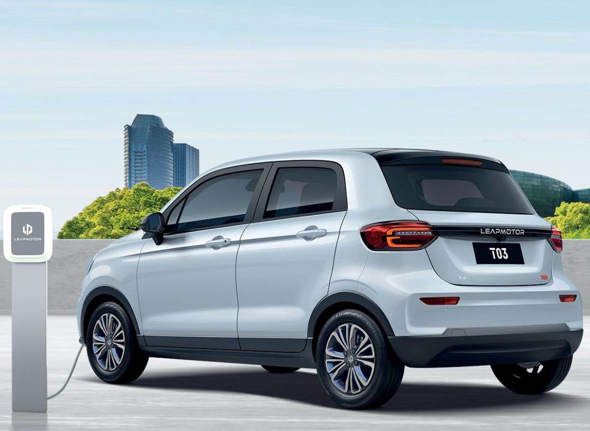 pad cena električnih automobila