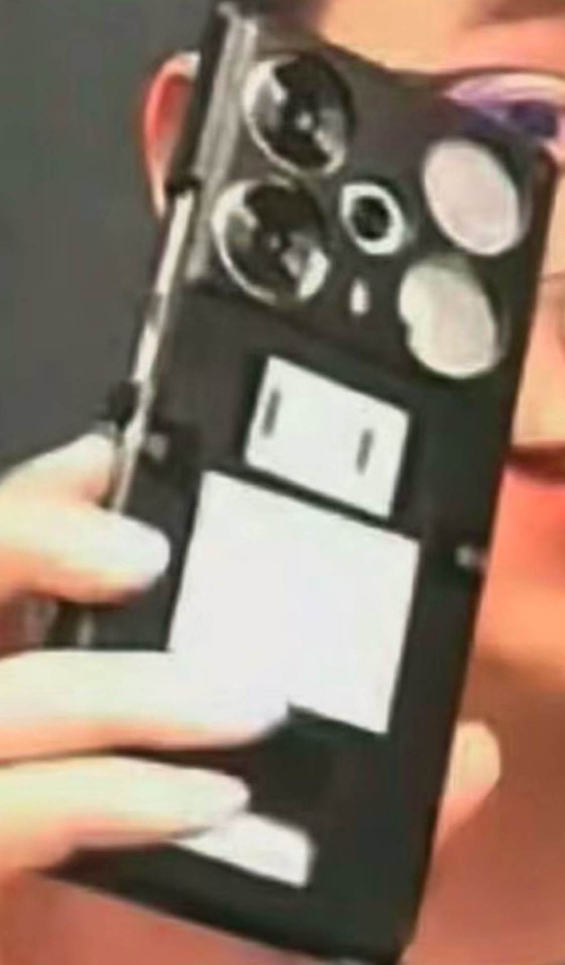 Redmi Turbo 3 _ prvi snimci _ renderi _ Foto Weibo fixed focus digital (3).jpg