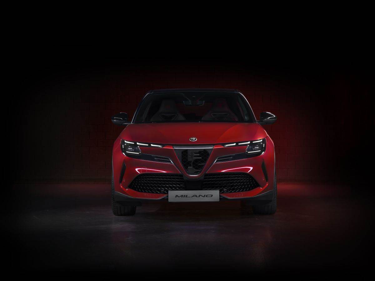 Alfa Romeo Milano _ Foto Alfa Romeo (2).jpg