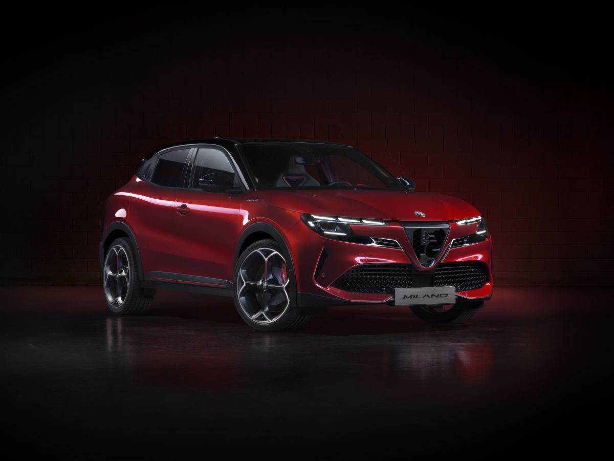 Alfa Romeo Milano _ Foto Alfa Romeo (3).jpg