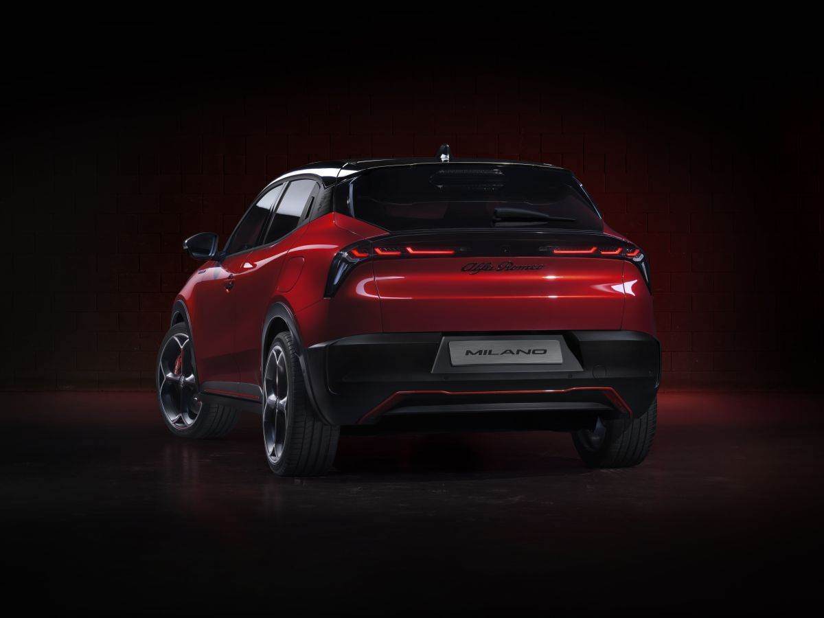 Alfa Romeo Milano _ Foto Alfa Romeo (5).jpg