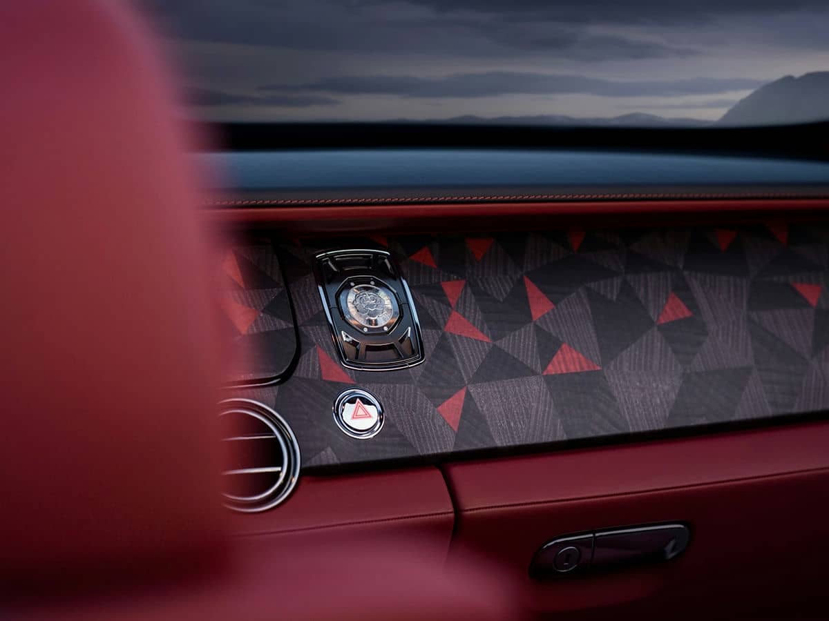 Rolls-Royce La Rose Noire Droptail 8.jpg