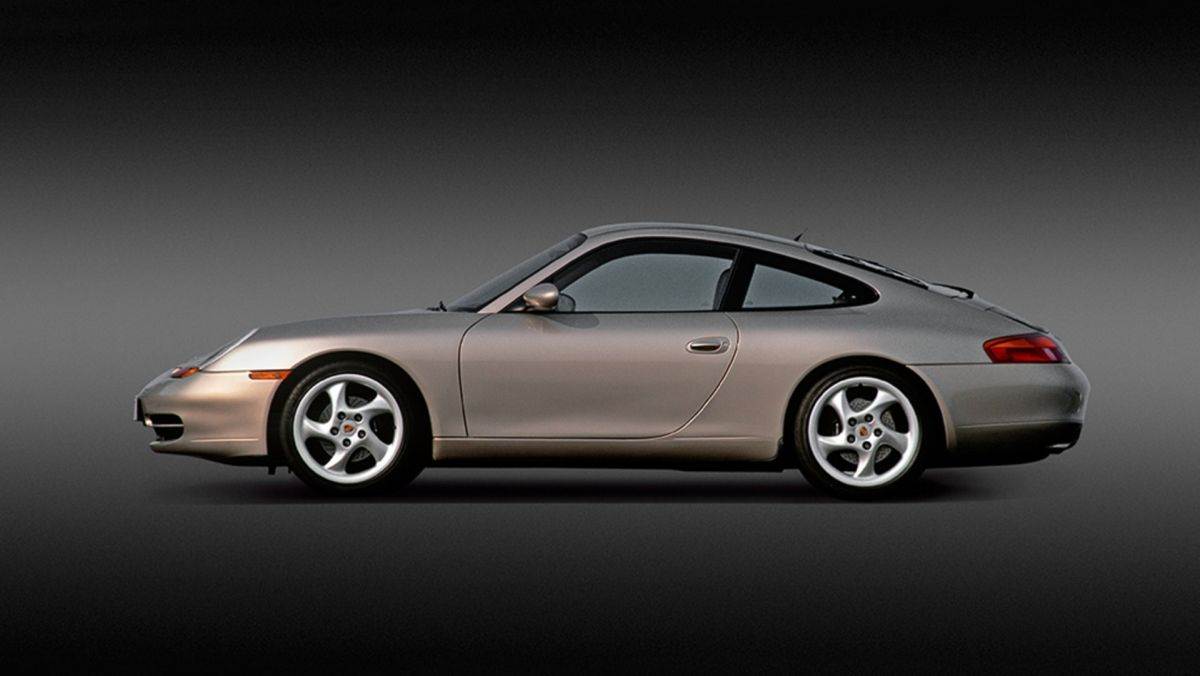 12 Porsche 911 (996) - 1998 _ Foto Porsche.jpg
