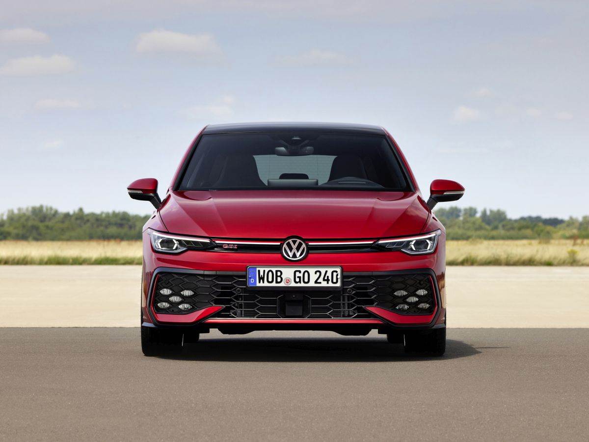 Volkswagen Golf GTI 2024 _ Foto Volkswagen (11).jpg