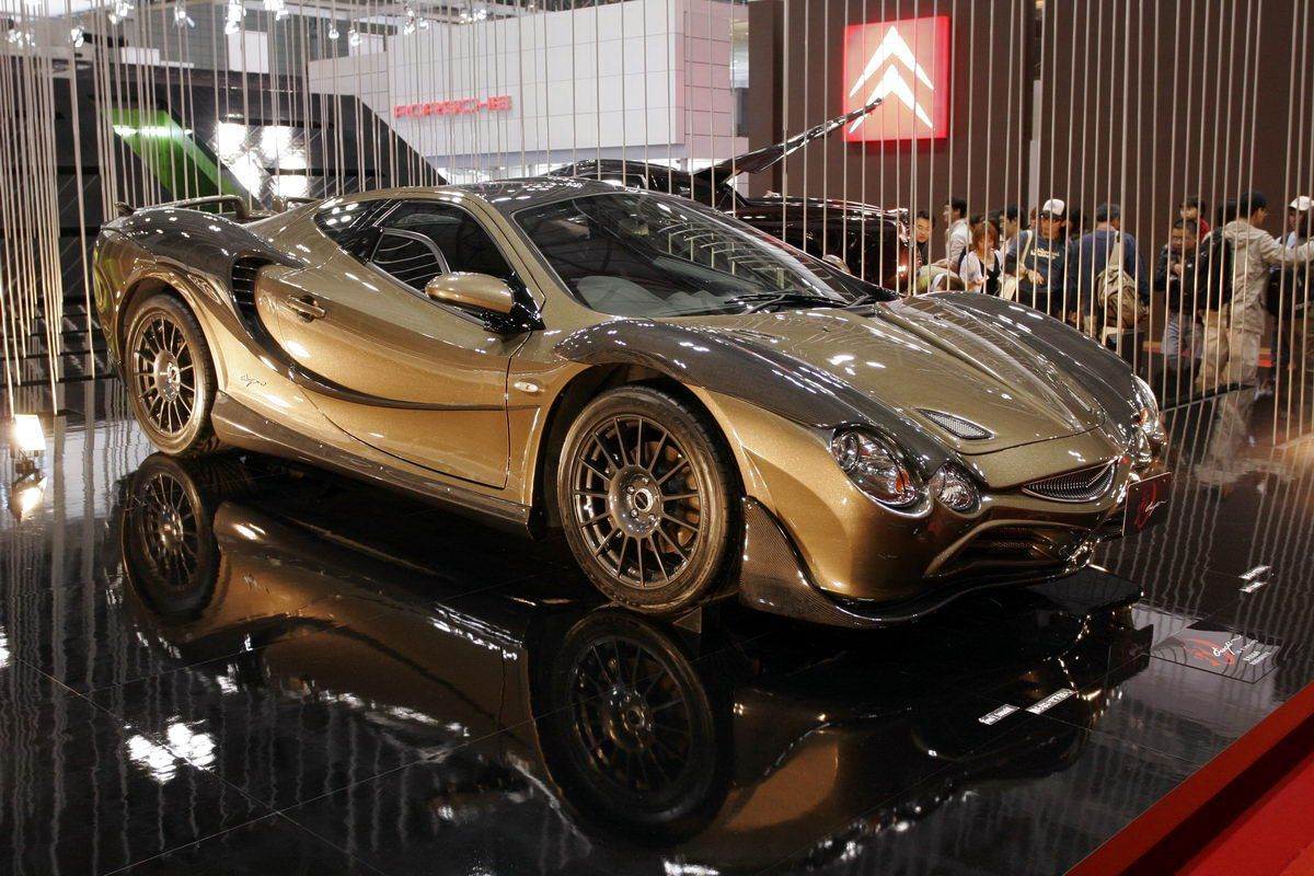 4 Mitsuoka Orochi Kabuto _ Foto Wikimedia Public domain.jpg