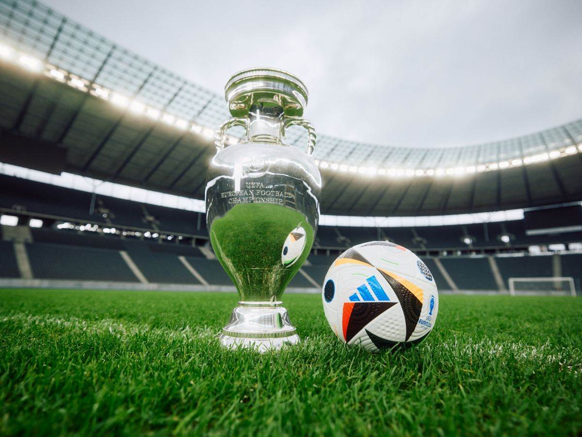 Lopta _ Euro 2024 _ Adidas _ čip _ Foto Adidas (4).jpg