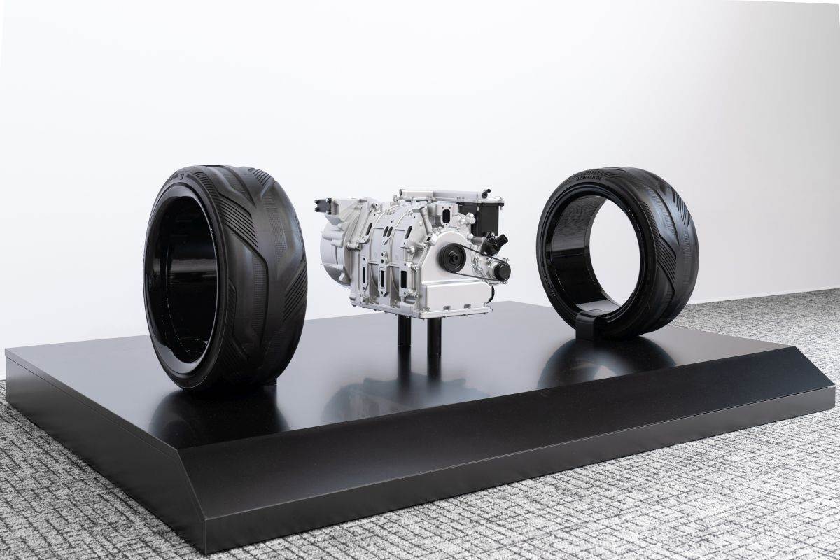 2 Mazda’s 2Roter Rotary-Ev System Concept _ Foto Mazda.jpg